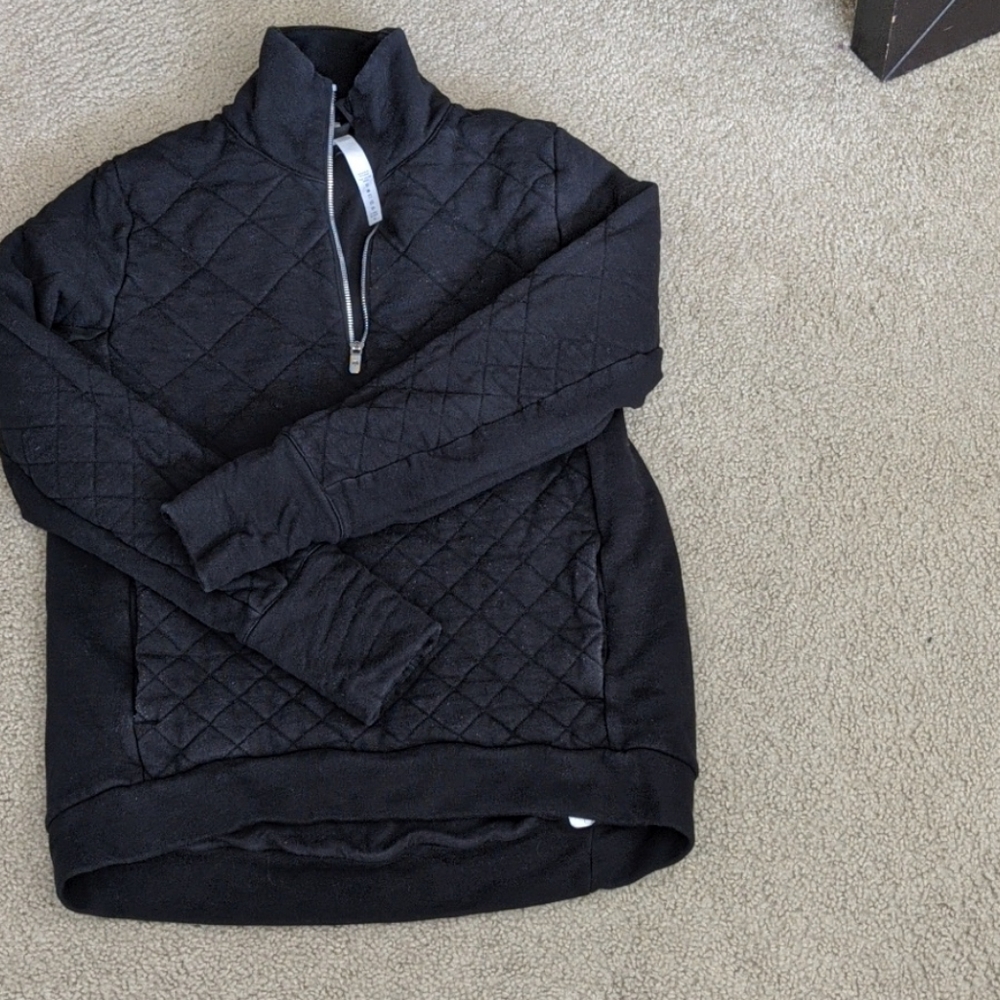 Lululemon pullover